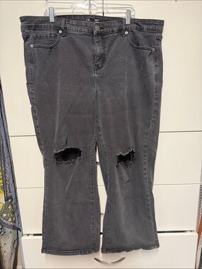 Mid-Rise Faded Black Jeans with Knee Distress